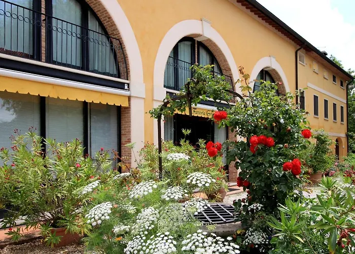 مزرعة للإقامة Fattoria Grimana *